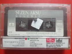 SEZEN AKSU GÜLÜMSE  KASET