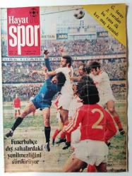 1975 SENESİ HAYAT SPOR DERGİLERİ LOTU...