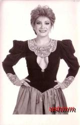 YÜKSEL UZEL STÜDYO ÇEKİMİ FOTOĞRAF (4)...