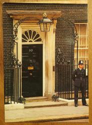 Efemera - İNGİLTERE-LONDRA DOWNİNG SOKAĞI 10 NUMARA KARTPOSTALI (ESKİ DÖNEM) - kitantik - kitaLog
