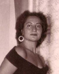 GÜZEL BİR BAYAN FOTOĞRAFI...