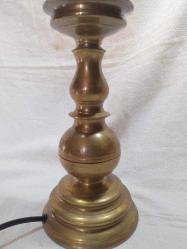 ESKİ PİRİNÇ MASA LAMBASI
