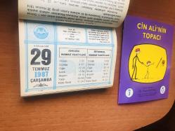 29 Temmuz 1987 hediyelik orijinal Diyanet takvim yaprağı (Cin Ali kitabı hediyeli:)
