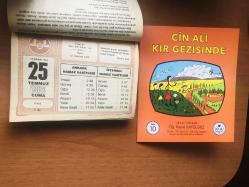 25 Temmuz 1986 hediyelik orijinal Diyanet takvim yaprağı (Cin Ali kitabı hediyeli:)