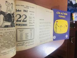 22 Şubat 1962 hediyelik orijinal Ajans Türk takvim yaprağı (Cin Ali kitabı hediyeli:)