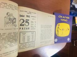 25 Şubat 1962 hediyelik orijinal Ajans Türk takvim yaprağı (Cin Ali kitabı hediyeli:)