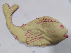 K125-YAŞLI EL YAPIMI BEZDEN BALIK