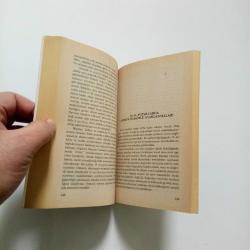 FELSEFESİZ SANAT VE OYUNSUZ TARİH (2. EL)