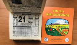 21 Şubat 1999 orijinal Türkiye gazetesi takvim yaprağı (Cin Ali kitabı hediyeli :)