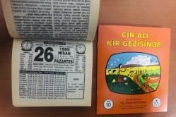 26 Nisan 1999 orijinal Türkiye gazetesi takvim yaprağı (Cin Ali kitabı hediyeli :)