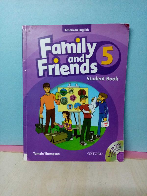 Family and friends 1 student book