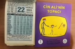 22 Haziran 2002 hediyelik orijinal Fazilet takvim yaprağı (Cin Ali kitabı hediyeli:)