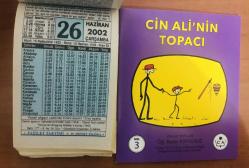 26 Haziran 2002 hediyelik orijinal Fazilet takvim yaprağı (Cin Ali kitabı hediyeli:)