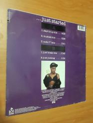 LACHANDRA - ...JUST STARTED - LP 33 DEVİR PLAK KABI (SADECE KABIDIR)