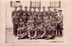 1930'LARIN SUBAYLARI TOPLU HALDE FOTOĞRAF...