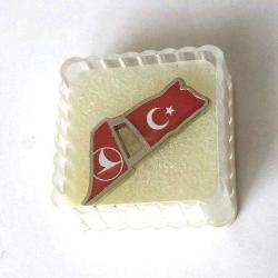 Türk Hava Yolları Türk Bayraklı rozet