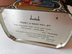 DUDAK CİKLET FABRİKASI RESİMLİ TENEKE KUTU....
