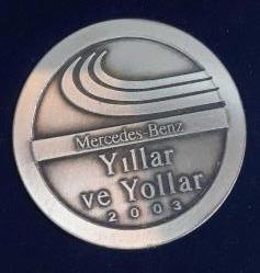 Mercedes Benz Yıllar ve Yollar 2003 Madalyonu Orjinal Kadife Kutusunda
