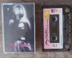 Efemera - SEZEN AKSU - SEZEN AKSU SÖYLÜYOR -KASET - kitantik - kitaLog