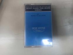KÜLTÜR BAKANLIĞI DEVLET KLASİK TÜRK MÜZİĞİ KOROSU - ŞEF NEVZAT ATLIĞ - / DEDE EFENDİ/ KASET