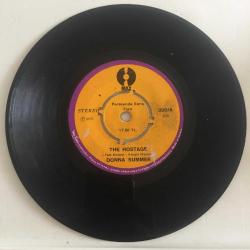 Donna Summer - The hostage / Let's work together now / 45'lik