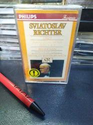 SVIATOSLAV RICHTER - LISZT PIANO CONCERTOS - BEETHOVEN SONATA - MSTISLAV ROSTROPOVICH - AMBALAJLI - KASET