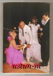 Efemera - GÖNÜL YAZAR VE TURGUT BORALI RENKLİ FOTOĞRAF... - kitantik - kitaLog