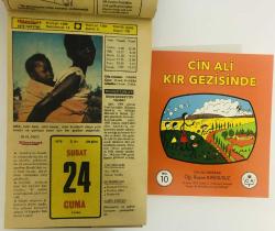 24 Şubat 1978 hediyelik orijinal Hürriyet takvim yaprağı (Cin Ali kitabı hediyeli:)