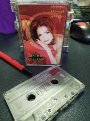 GLORIA ESTEFAN - CHRISTMAS THROUGH YOUR EYES - KASET
