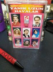 BAĞRIYANIK SANATÇILARDAN YANIK UZUN HAVALAR - OSMAN KÖSEOĞLU - HİLMİ ŞAHBALLI - ARZU BACI - HALİT ARABOĞLU - GÜL AHMET YİĞİT - AMBALAJLI - KASET
