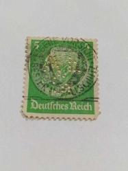 P5-5-4- DAMGALI ALMANYA REICH DÖNEMİ DELİKLİ (PERFIN )PULU 5 MARK