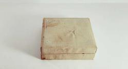 ESKİ - TRT KOL DÜĞMESİ - ROZET - MADALYA KUTULU ÇOK NADİR ÇIKAR B5639