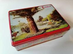 ENDER FANTAZİ ŞEKELEMELER ESKİ DÖNEM TENEKE KUTU..