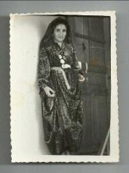 BİNDALLI VE KÖY KIYAFETLİ KADIN FOTOĞRAFLARI...