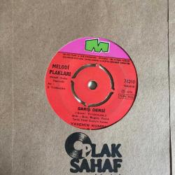 Yasemin Kumral - Girne'den yol bağladık / Barış dersi / 45'lik