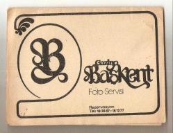 BİR DÖNEM MİNE MUTLU SAHNEDE,GAZİNO BAŞKENT'TE ŞARKI SÖYLERKEN FOTOĞRAF...