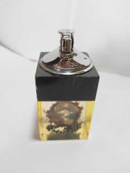 MÇ4--İNCİ FİGÜRLÜ KAİDELİ ESKİ GAZLI MASA ÇAKMAĞI-ÇALIŞMIYOR