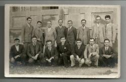 LOT.10 » 2 TEŞRİNİEVVEL 1937 BİTLİS'TEN BEYEFENDİLER FOTOĞRAFI...