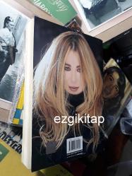 bir sarışın küçük kız - zerrin özer  (imzalı)