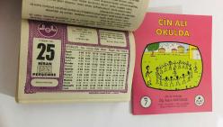 25 Nisan 1985 hediyelik orijinal Diyanet takvim yaprağı (Cin Ali kitabı hediyeli:)