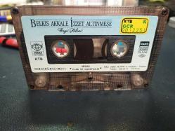 BELKIS AKKALE - İZZET ALTINMEŞE - EZGİ ŞÖLENİ - KASET