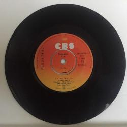 Füsun Önal - Çatla patla / İnsancıklar / 45'lik