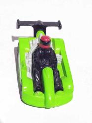 Mc Donald39s Corp 2001 Hot Wheels - Yesil yaris arabasi / Oyuncak araba