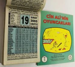19 Şubat 2005 hediyelik orijinal Fazilet takvim yaprağı (Cin Ali kitabı hediyeli:)