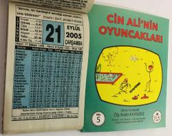 21 Eylül 2005 hediyelik orijinal Fazilet takvim yaprağı (Cin Ali kitabı hediyeli:)