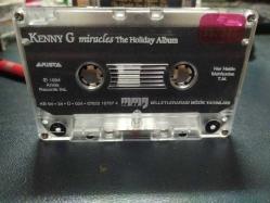 KENNY G - MIRACLES - THE HOLIDAY ALBUM - KASET