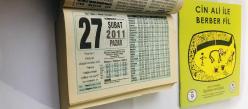 27 Şubat 2011 hediyelik orijinal Saray takvim yaprağı (Cin Ali kitabı hediyeli:)