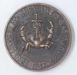 Tıp Tarihi - Türk Kanser Araştırma Ve Savaş Kurumu Madalyonu 1947