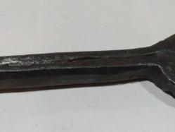 M7-----EL YAPIMI DÖĞME DEMİR ANTİKA CIVATA SOMUN ANAHTARI