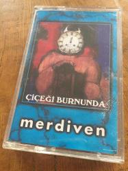 MERDİVEN - ÇİÇEĞİ BURNUNDA - KASET